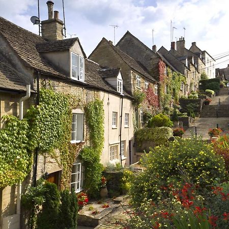 Well Cottage: A Cotswold Cottage At The Heart Of The Village Of Crudwell Exteriér fotografie